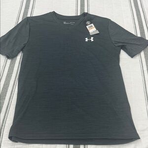 Under Armour Men's Charcoal Gray Tee